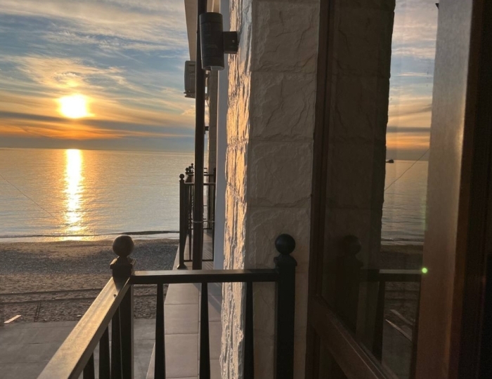 2-местное 2-комн. люкс - Отель Black Sea / Черное море Сухум