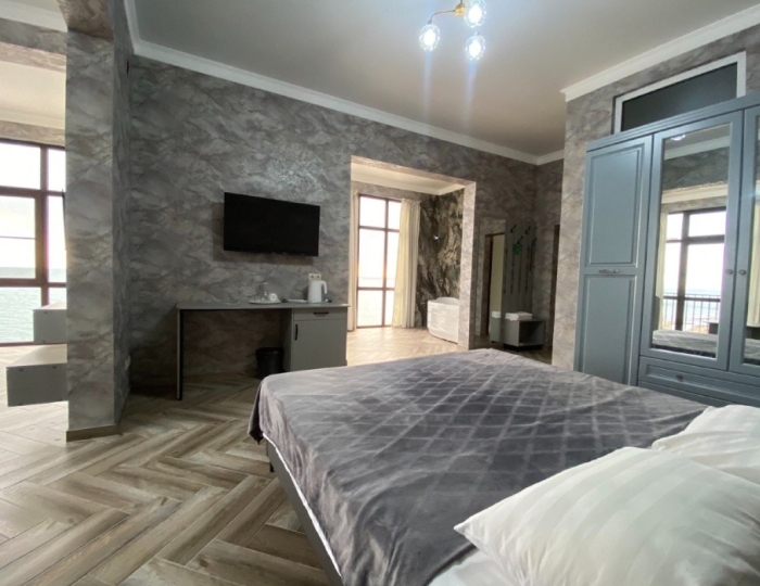 2-местное 2-комн. гранд люкс - Отель Black Sea / Черное море Сухум