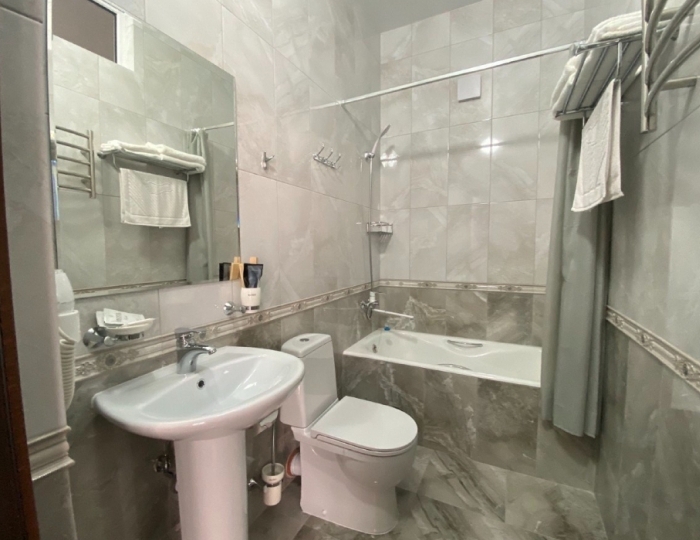 2-местное 2-комн. гранд люкс - Отель Black Sea / Черное море Сухум